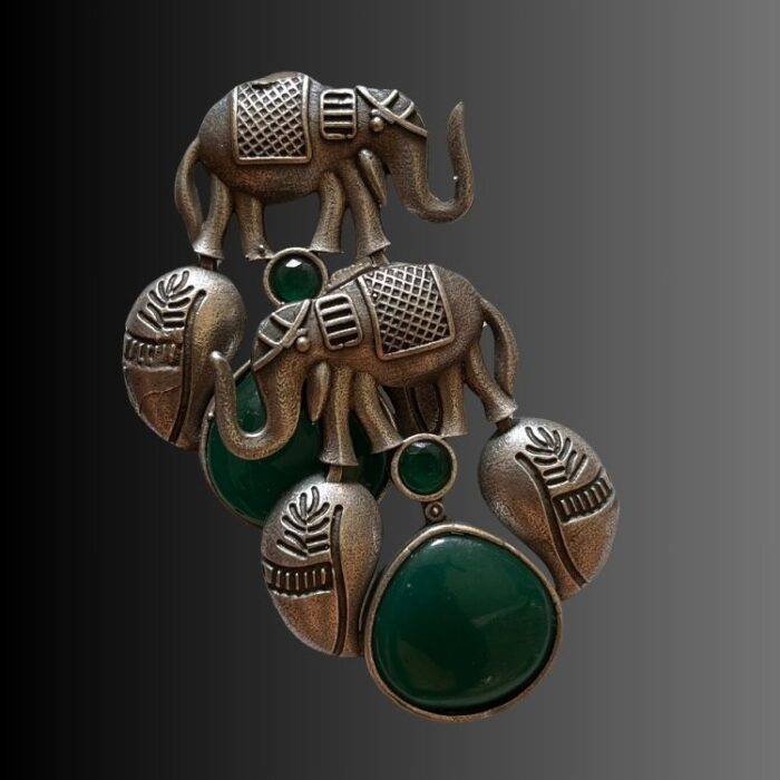 Oxidised Green Elephant Stud - Image 3