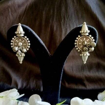 Blissful Aastha Earrings