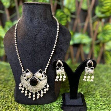 Regal Relic Necklace and Earrings Set