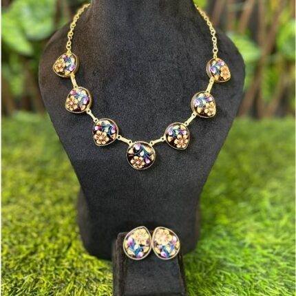 Antique Adorn Necklace and Earrings Set