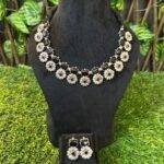 Heritage Halo Necklace and Earrings Set - Image 2