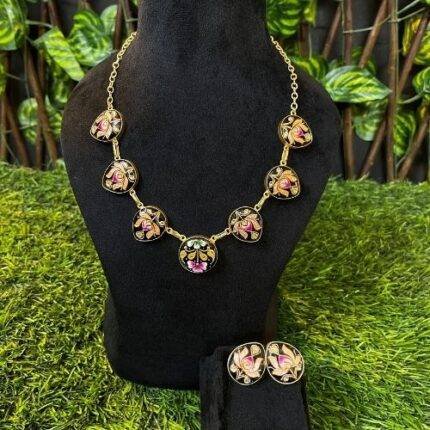 Maharani Mystique Necklace and Earrings Set