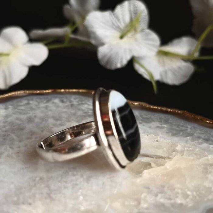 Black Onyx White Horizontal Ring - Image 2