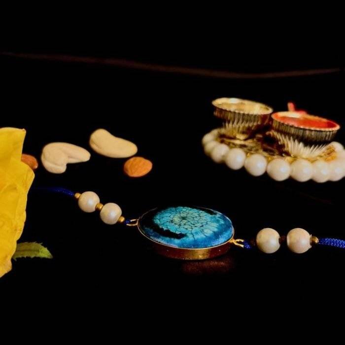 Mazedar Bandhan Agate Rakhi - Image 2