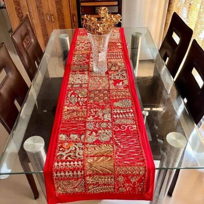 Vintage Charm Table Runner - Image 2