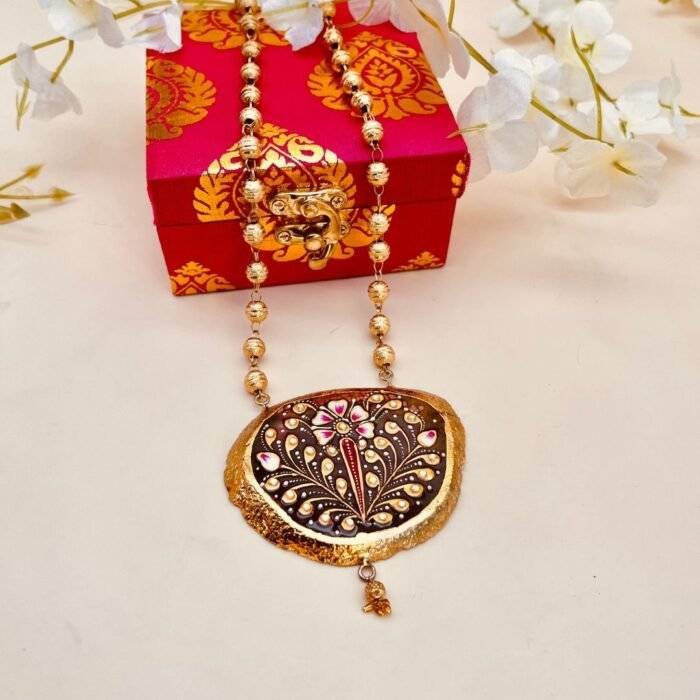 Elegant Meenakari Agate Necklace - Image 4