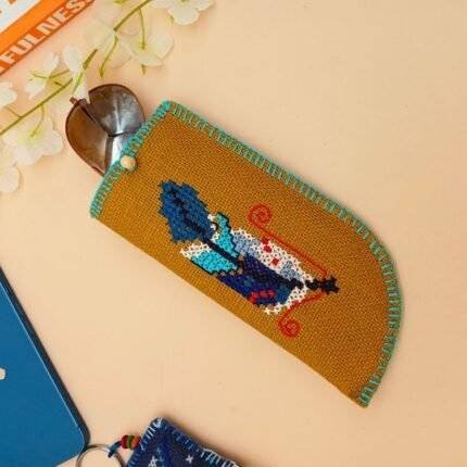 Jute Specs Sunglass Cover Beige Feather