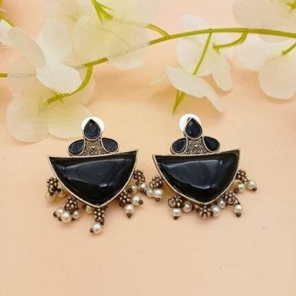 Black Boat Shaped Earrings