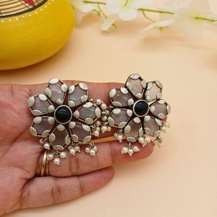 Flower Fantasy Earrings - Image 3