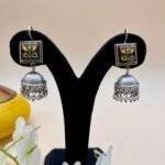 Jaipuri Jhumka Mauve Earrings - Image 3