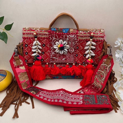 Mehfil Joy 1 Mehfil Joy Banjara Bag - Image 1