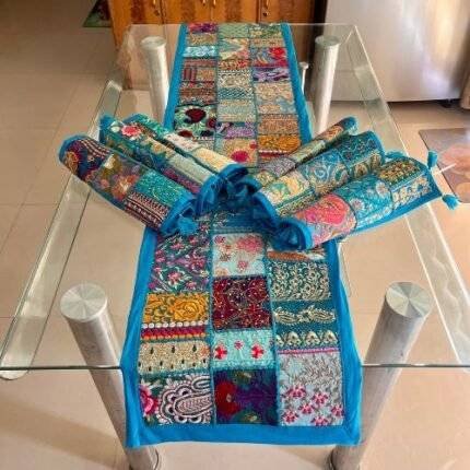 Chic Horizons Table Runner and 6 Mats Set