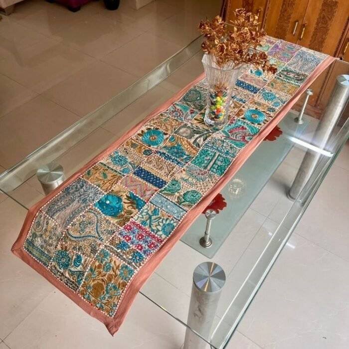 Banjara Heritage Table Runner and 6 Mats Set - Image 3