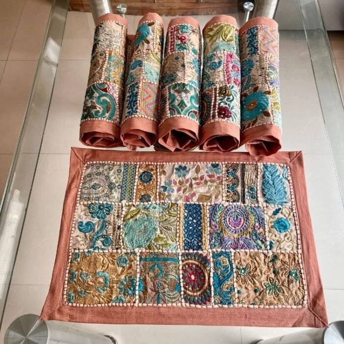 Banjara Heritage Table Runner and 6 Mats Set - Image 6