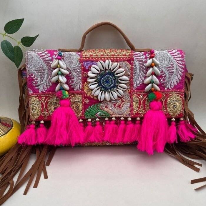 Blush Barrel Banjara Bag - Image 3