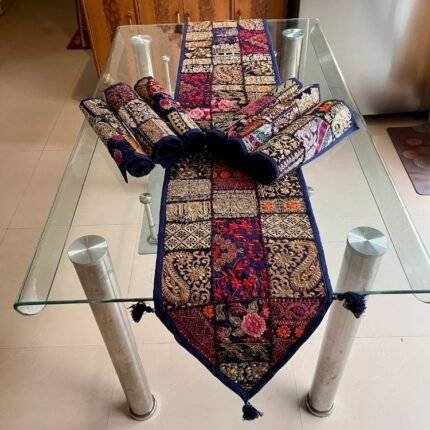 Earthy Embers Table Runner and 6 Mats Set