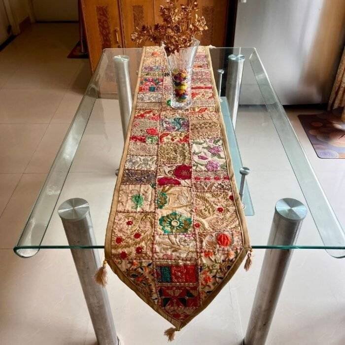 Rajasthani Reverie Table Runner and 6 Mats Set - Image 3