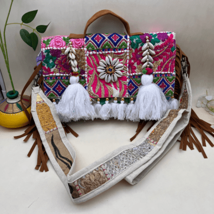SlingFizz Banjara Bag