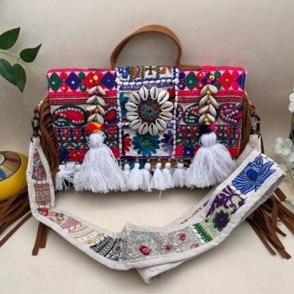 Stitch Wanderlust Banjara Bag