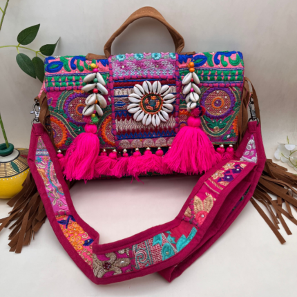 UrbanEdge Banjara Bag