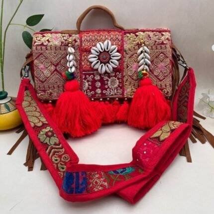 Banjara Raag Banjara Bag