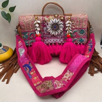 Chic Chalk Banjara Bag