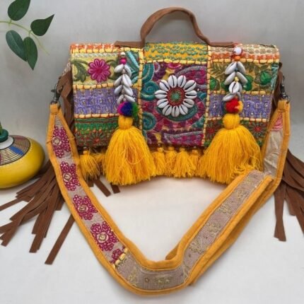 Dandelion Drift Banjara Bag