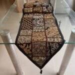 Gold N Black Symphony Table Runner and 6 Mats Set - Image 5