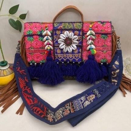 Kundan Kloset Banjara Bag