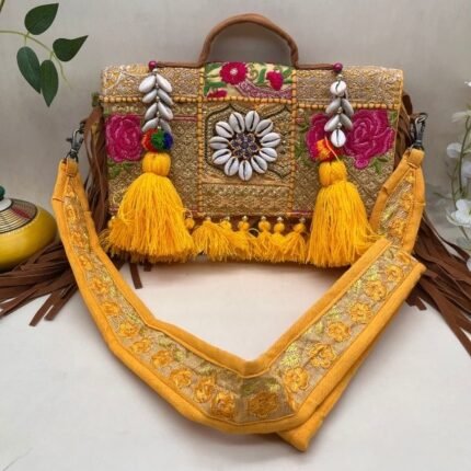 Baaghi Bijli Banjara Bag