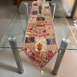 Beige Table Runner and 4 Mats Set - Image 4