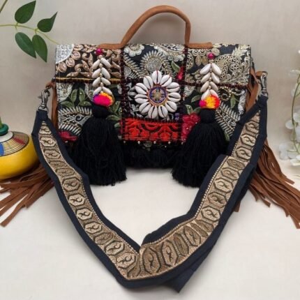 Chandni Chaap Banjara Bag