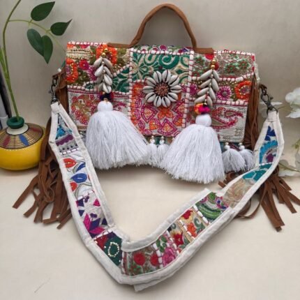 Hunar Haath Banjara Bag