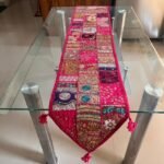Magenta Table Runner and 4 Mats Set - Image 5