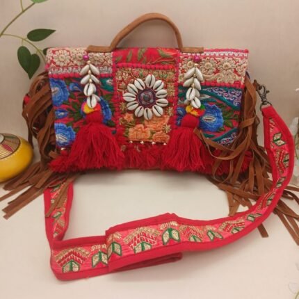 Baithaki Boond Banjara Bag