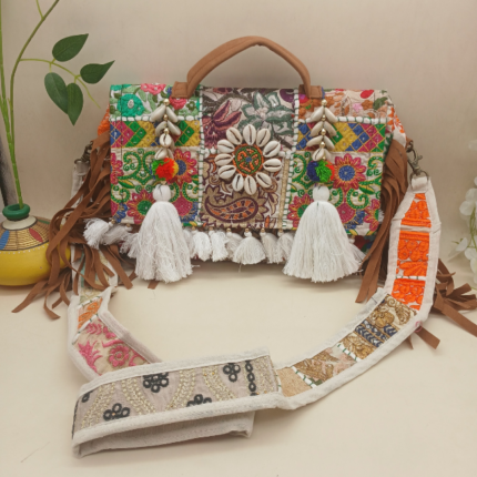 Chandni Jhola Banjara Bag