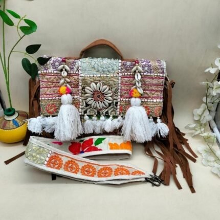 Chandni Tassel Banjara Bag