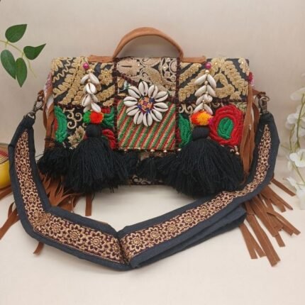 Manjari Mehfil Banjara Bag