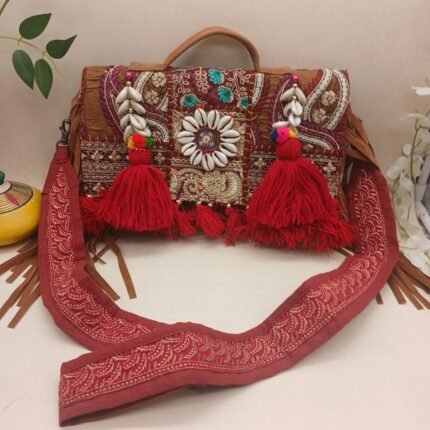 Moti Dhaaga Banjara Bag