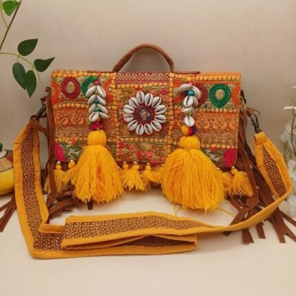 Surmayi Saavan Banjara Bag