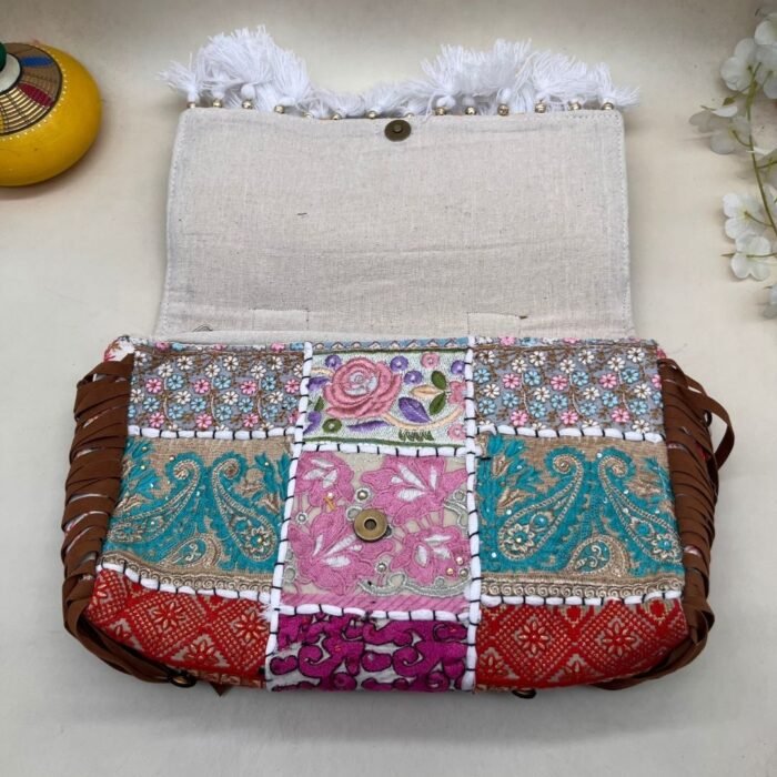 Leher Loop Banjara Bag - Image 5