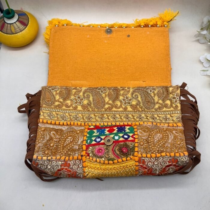 Nazaakat Potli Banjara Bag - Image 5