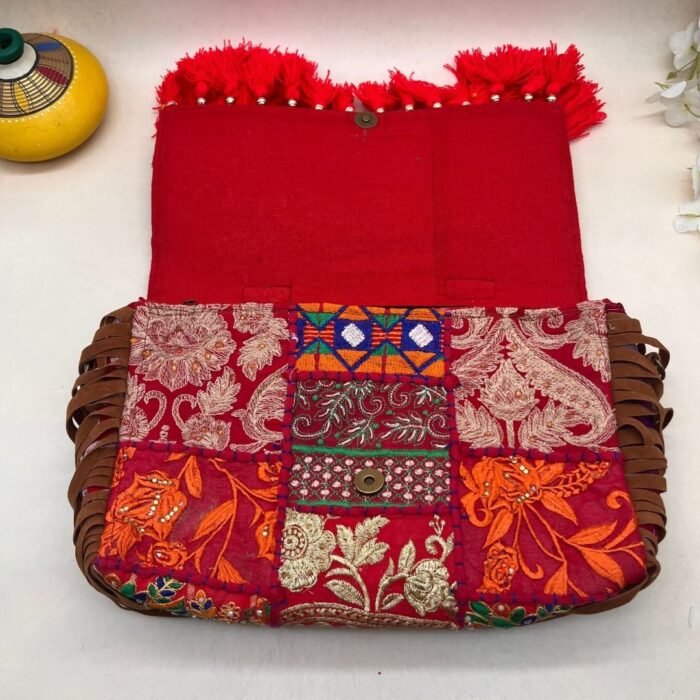 Resham Bageecha Banjara Bag - Image 5