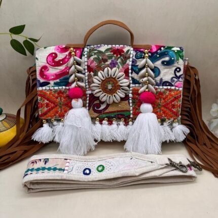 Jhoomar Trail Banjara Bag