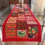 Red Table Runner and 4 Mats Set - Image 3