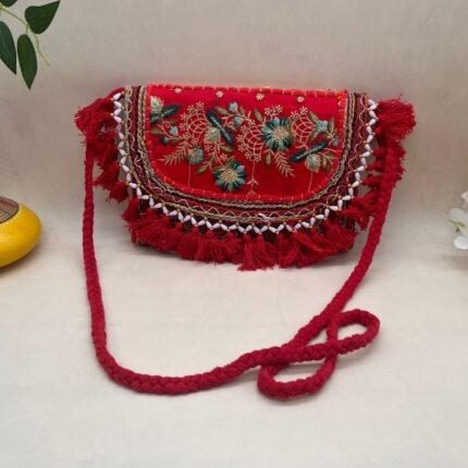 Saaz-e-Zari Sling Bag