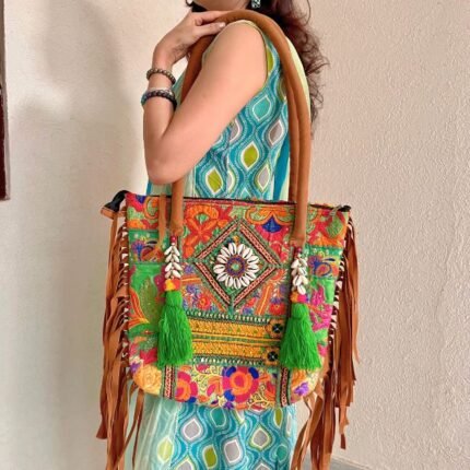 Tote Kaani Carry Banjara Bag