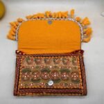 Nakashi Sling Bag - Image 5