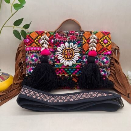 Rango Ki Raah Banjara Bag