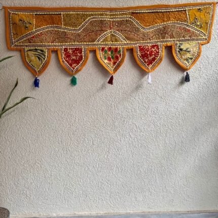 Yellow Bandhanwar Khambadiya Design Toran